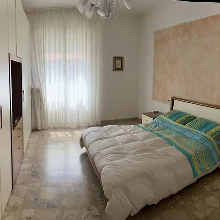 Pg Apartamento Follonica